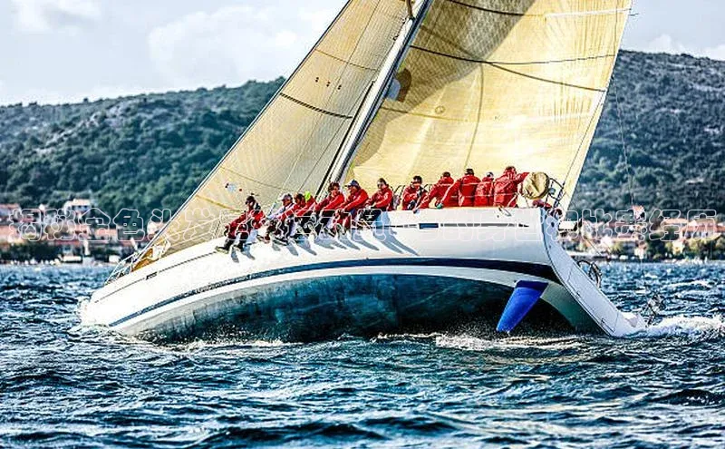 乐虎u66游戏平台入口普信公司揭秘金色头发足球运动员5号的身世和比赛经历